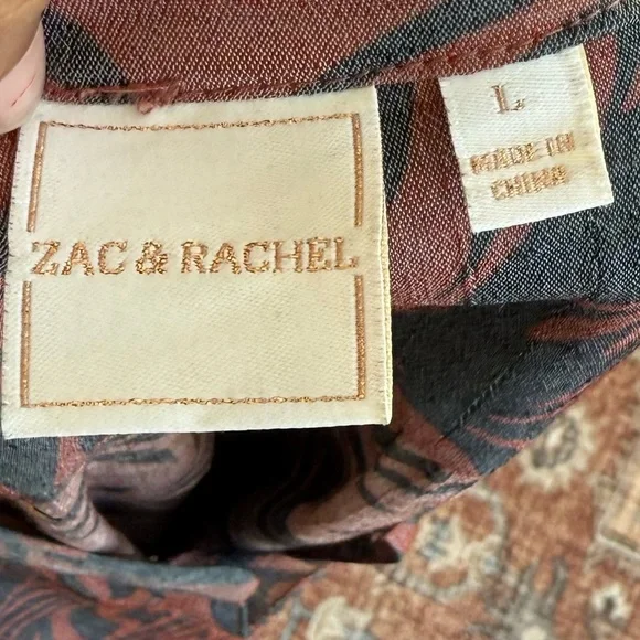 Zac & Rachel Multicolor Leaf Print Button-Down Shirt - Picture 5 of 8